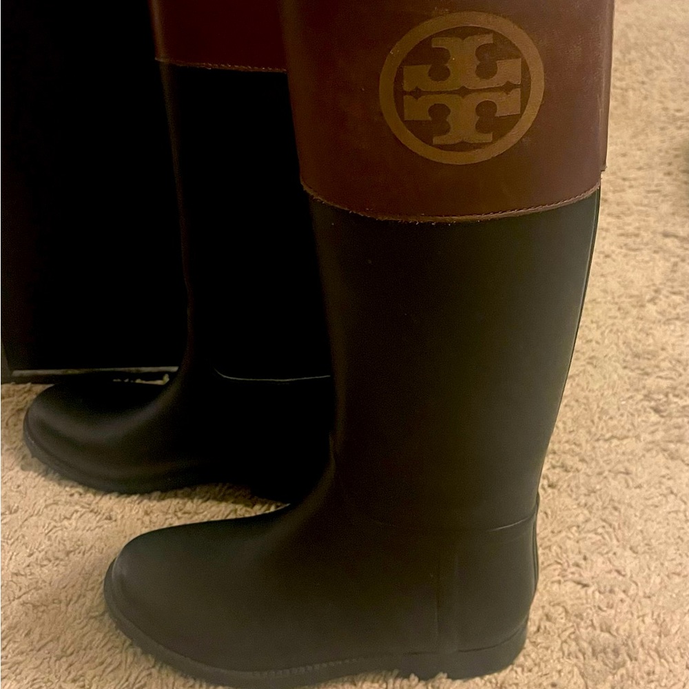 Tory Burch Diana Rubber Leather Riding Rain Boot